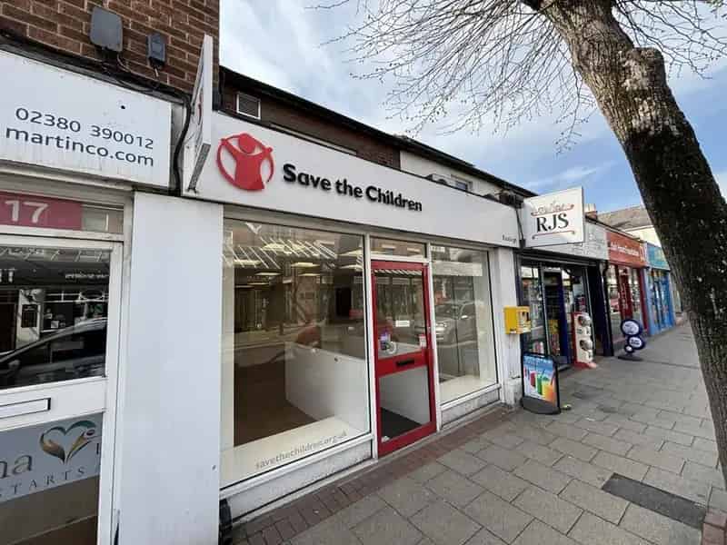 Retail Unit with Office Space Eastleigh