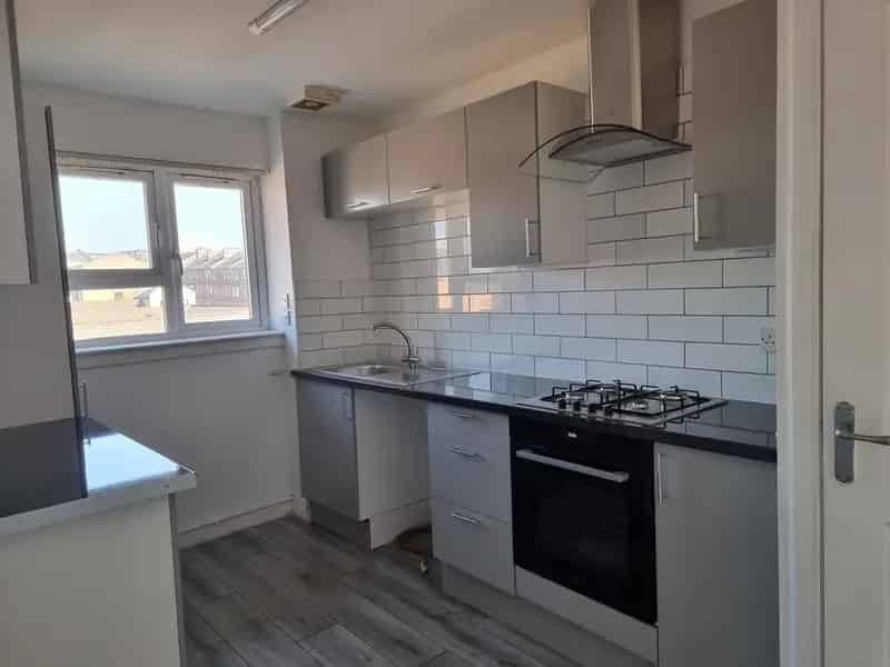 2 Bedroom Flat to Rent