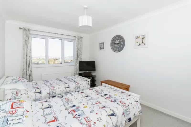 Two Bedroom Sea View Apartment Goodrington Sands