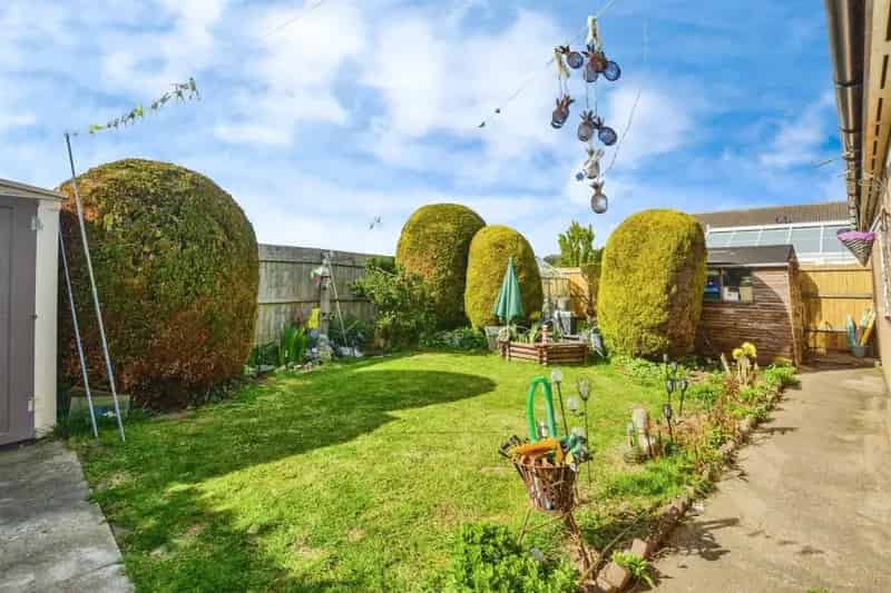 Two Bed Semi-Detached Bungalow in Skegness