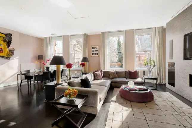 Flat for sale in Kensington Court, Kensington, London W8