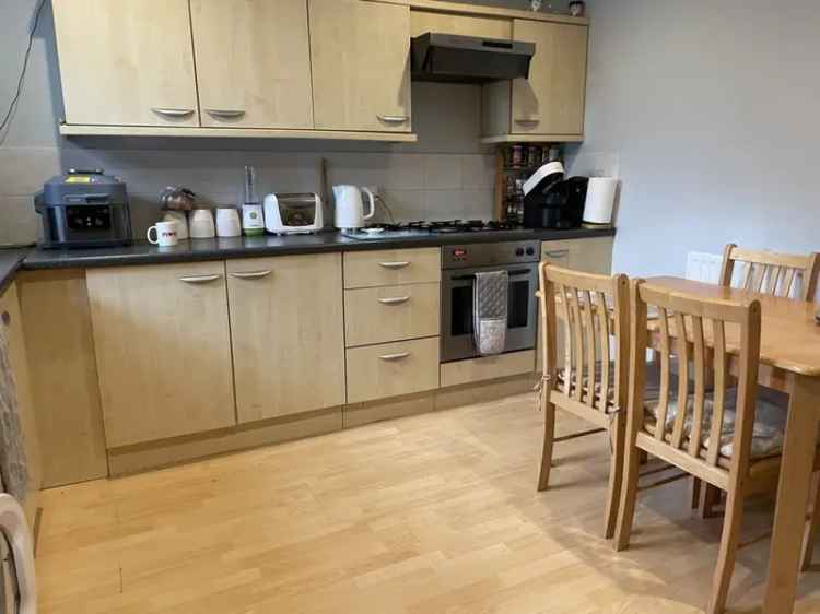 2 Bedroom House For Sale Near Newark-on-Trent