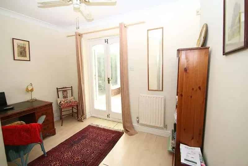 2 Bed Detached House For Sale Chain Free