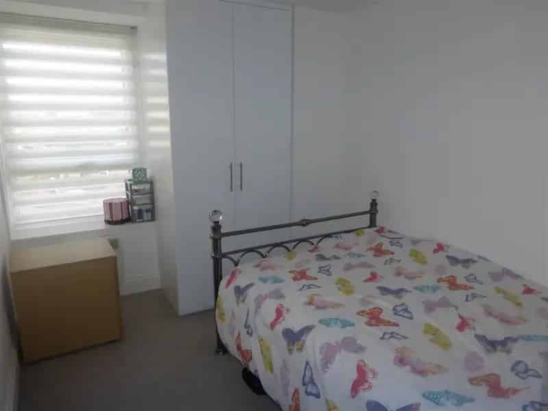 One Bedroom Apartment Near Train Station August 2025
