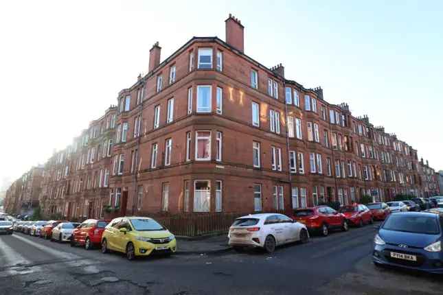 Flat to rent in Apsley Street, Glasgow, Glasgow City G11