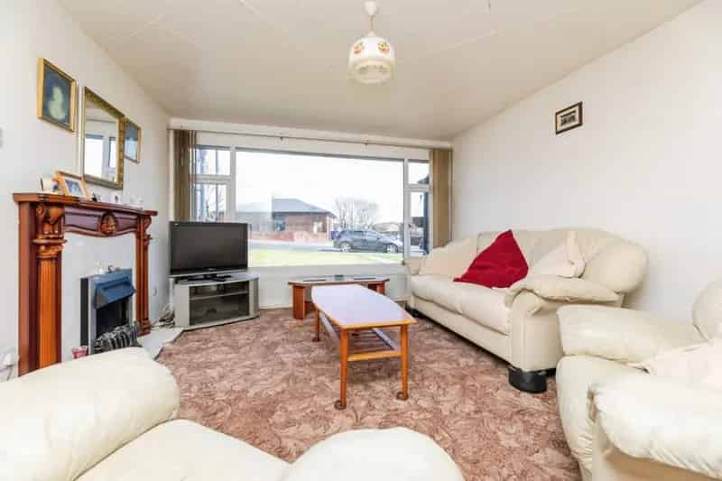 3 Bedroom House For Sale High Green Sheffield