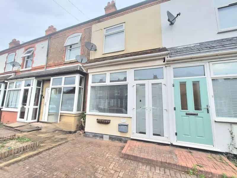 3 Bedroom Terraced House For Sale