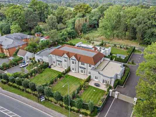 Sunningdale Villas Luxury Apartments For Sale