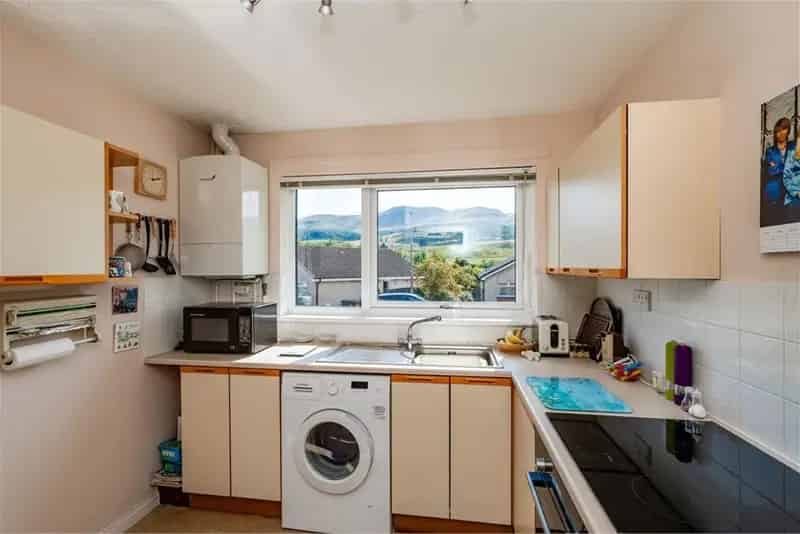 2 Bed Bungalow - Semi-Detached with 1 Reception Room