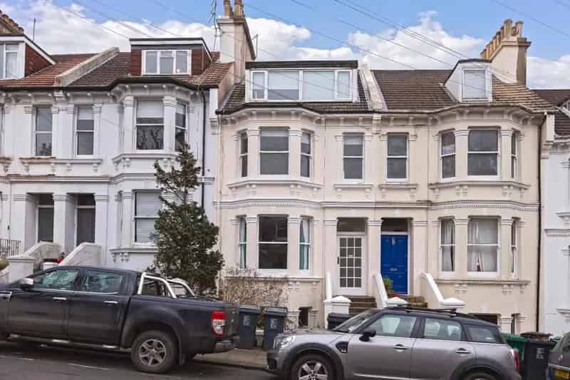 1 Bedroom Apartment for Sale