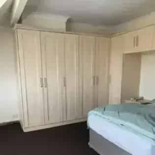 8-Bedroom Fully Furnished House in Birmingham All Bills Included
