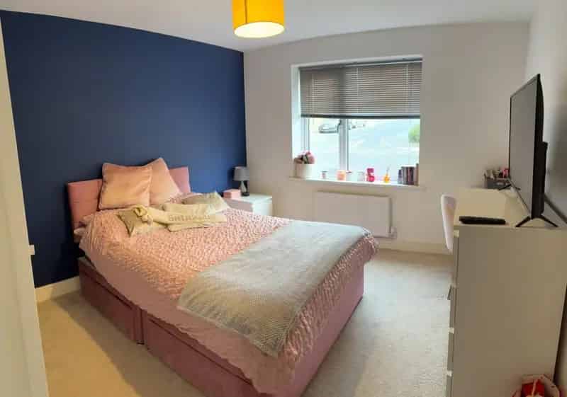 2 Bedroom Flat for Sale Littlecombe Development