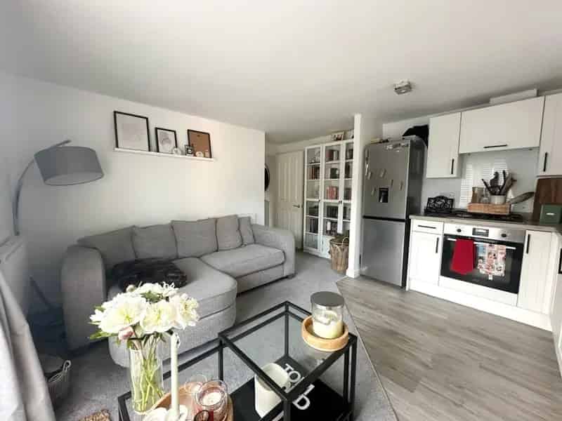1 Bedroom Flat To Rent Available 15072025
