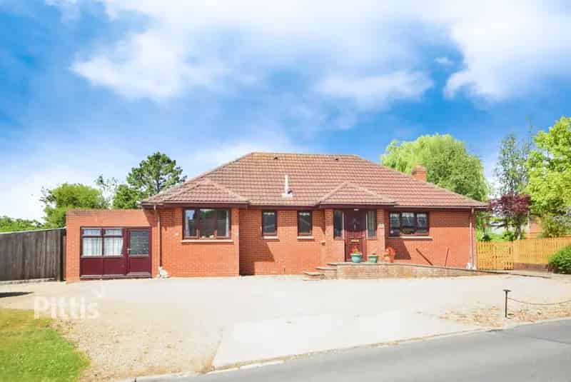 2 Bedroom Detached Bungalow to Rent Ryde