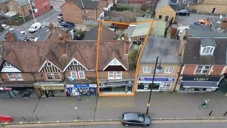 St Albans Road Commercial Property with 3-Bed Flat