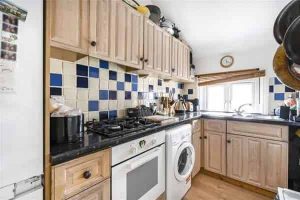 One Bedroom Flat near Tooting Common