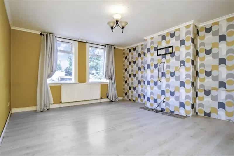 3 Bed Flat Whitecraig - Spacious Ground Floor Maisonette