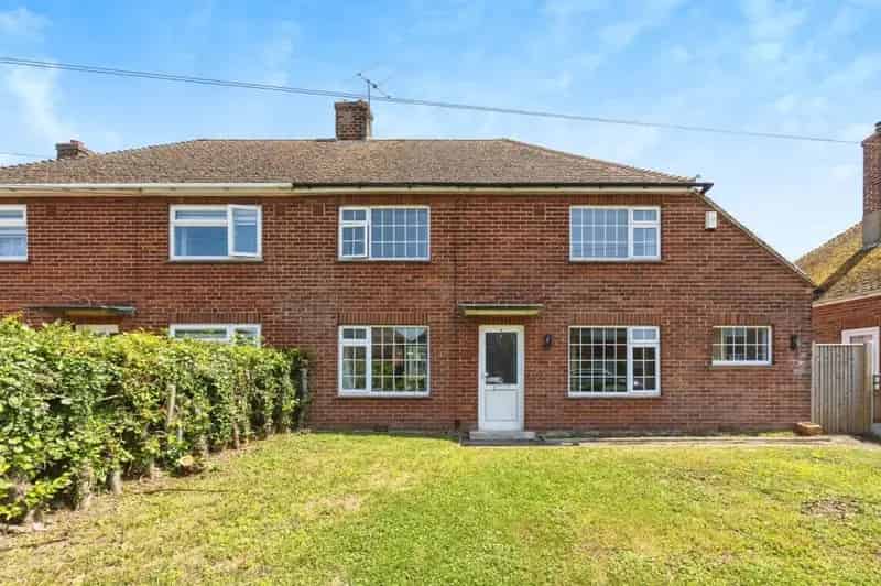 3 Bedroom Semi-Detached Home in Wingham