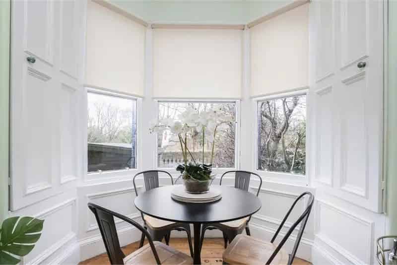 1 Bed Flat Shandon Conservation Area Modern Interior Period Detail