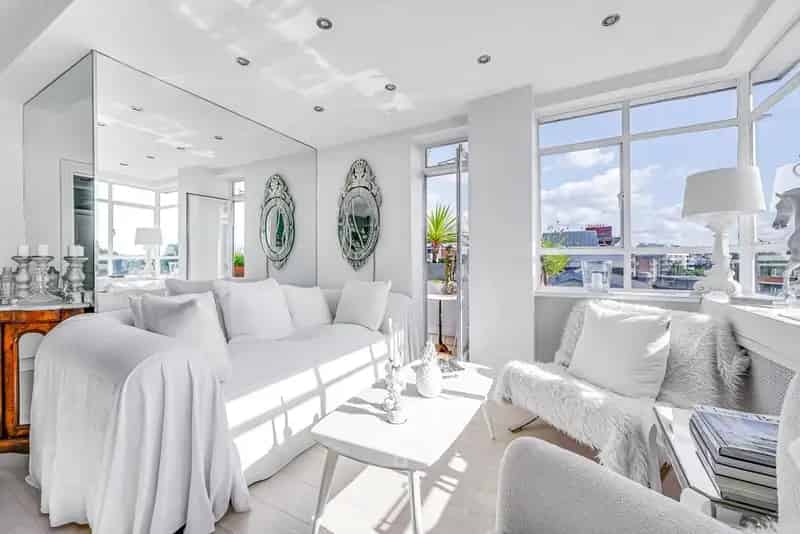 Luxury Short Let NW8 24 Hour Porter Available September