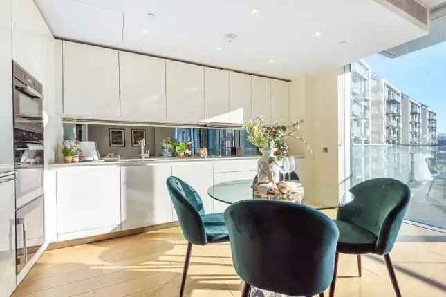 Flat for sale in Lillie Square, London SW6