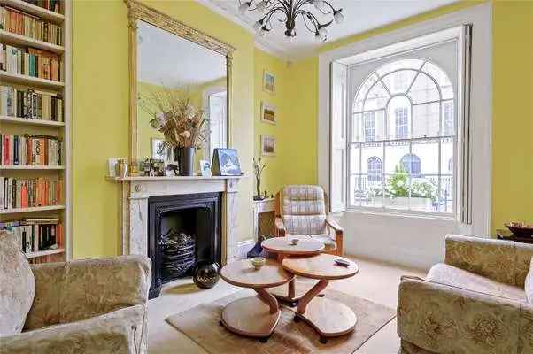 Elegant Grade II Listed House Barnsbury 3 Double Bedrooms Private Garden