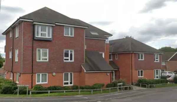 Flat For Rent in Rushmoor, England