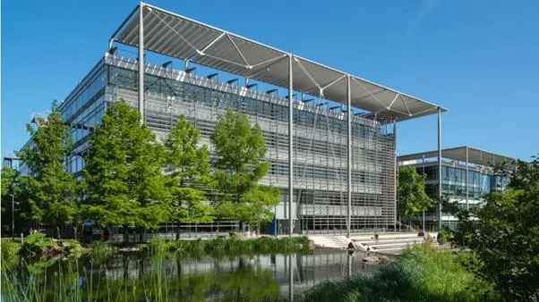 Fully Fitted Chiswick Park Offices 8000-64000 sq ft