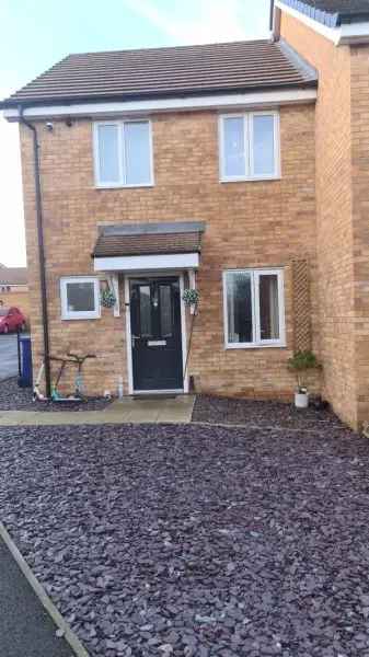 House For Rent in Towcester, England