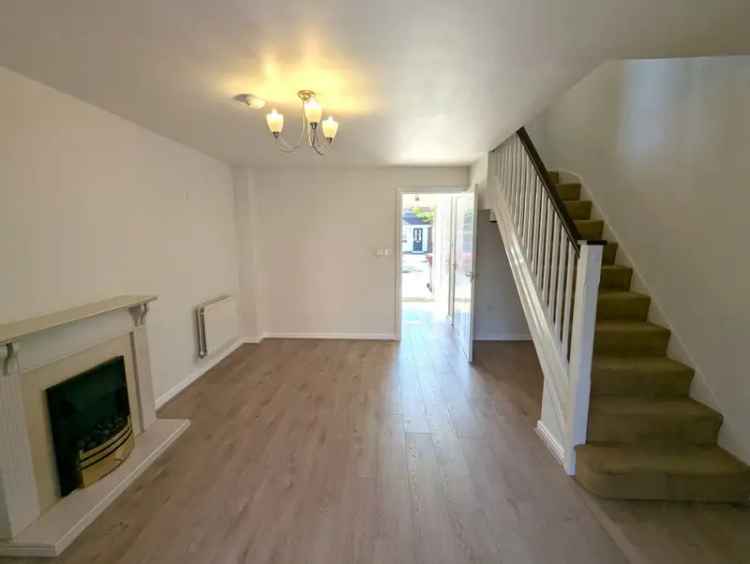 2 Bedroom House To Rent Available 05 05 2025
