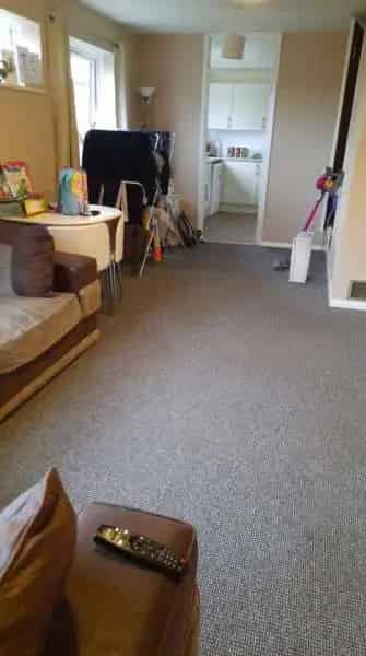 Large 2 Bed Flat Near Frimley Park Hospital