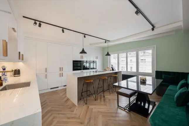 3 Bed 3 Bath Duplex Apartment Belsize Park London