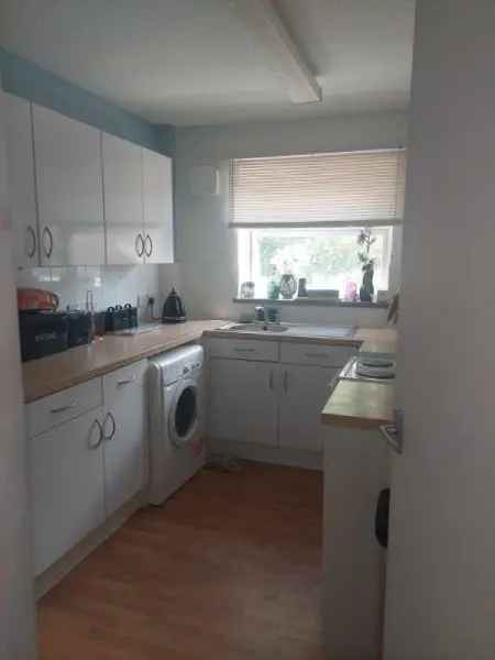 Flat For Rent in Broadland, England