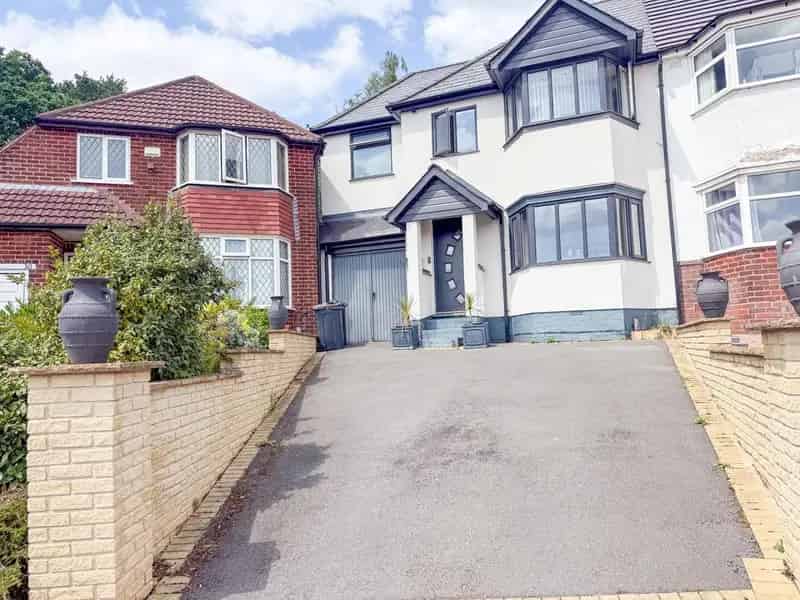 4 Bedroom Semi Detached House For Sale Birmingham