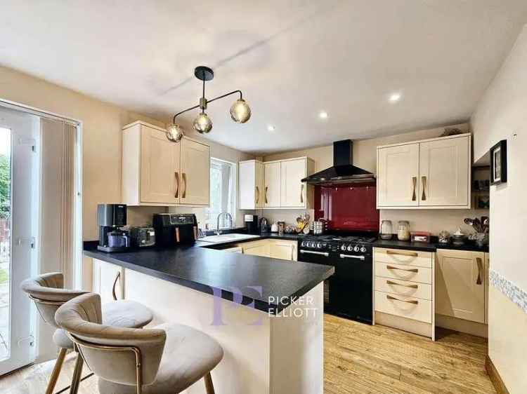 2 Bed House for Sale - Charming Semi-Detached Home with Garden