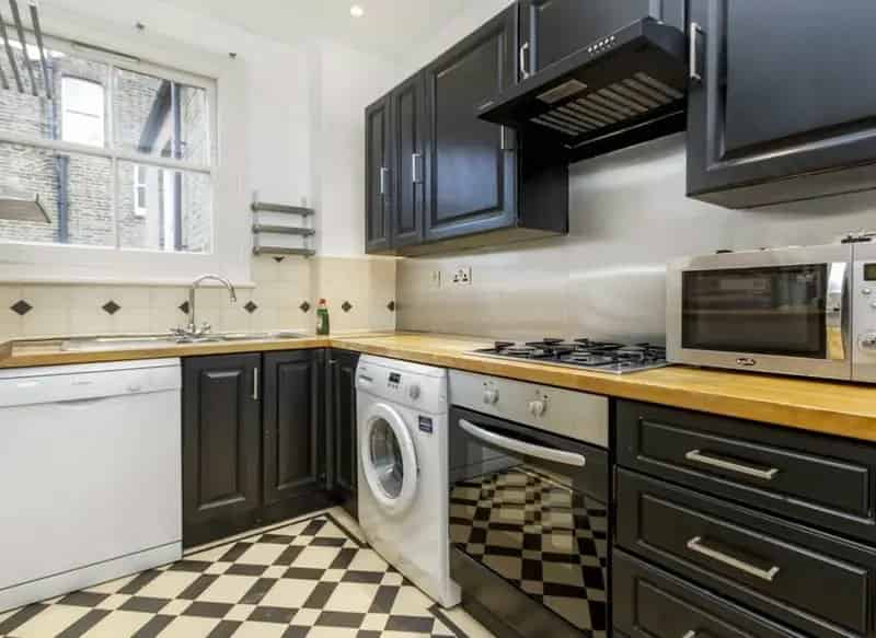 2 Bed Duplex Apartment Near Ealing Broadway Station