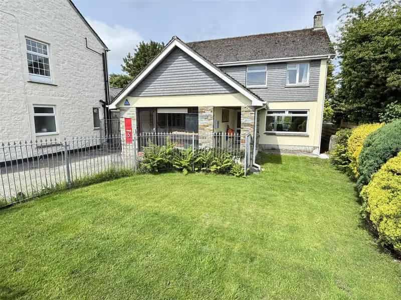 3 Bedroom Detached House For Sale Bugle Cornwall