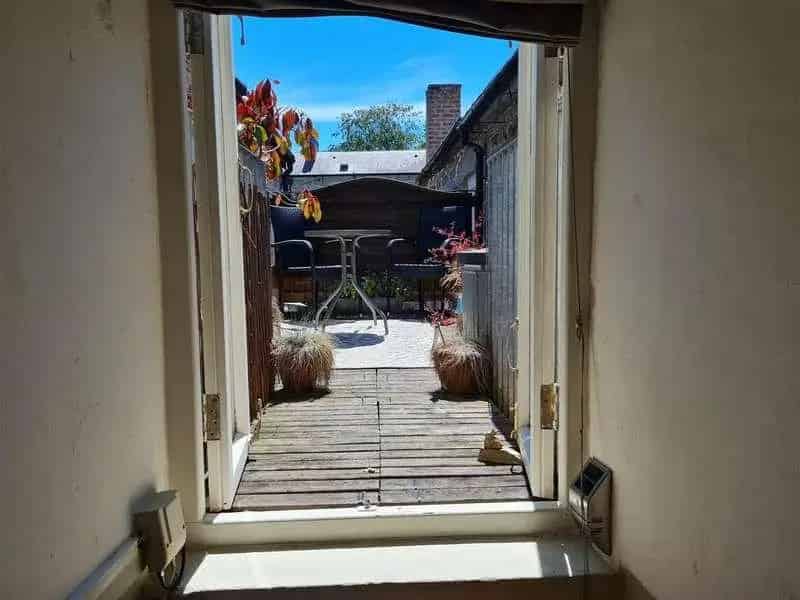 1 Bed Flat & Retail Unit for Sale in Cardigan Historic Quarter