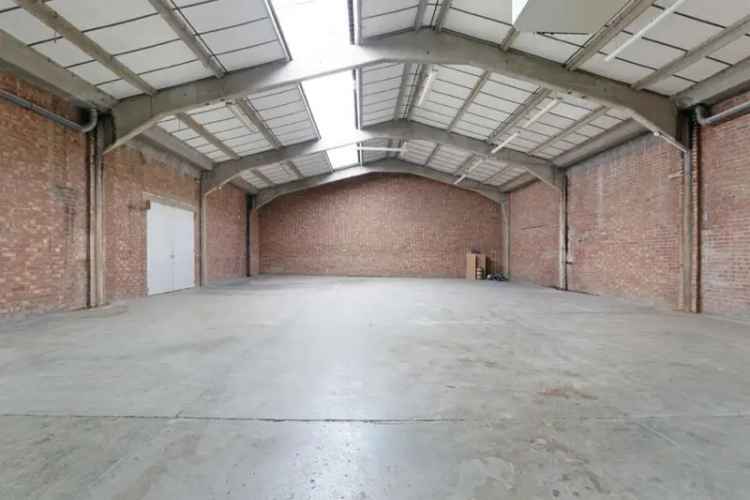 Industrial Unit For Lease - 247 sq m