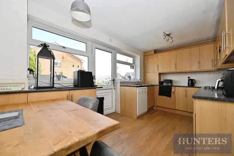 3 Bed House for Sale Yeadon - Family Home Near Schools