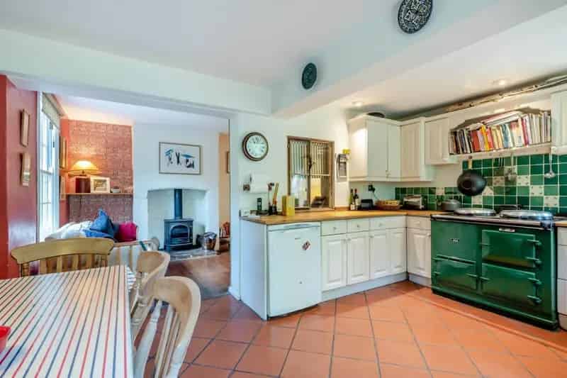 Grade II Listed Period Home with Annexe and Mature Gardens