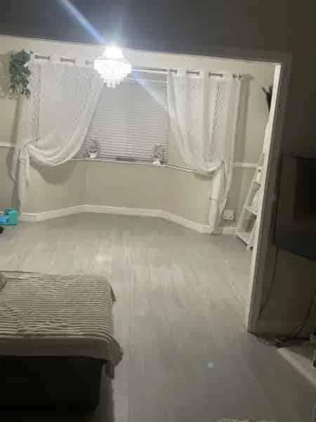 Massive House with New Bathroom and Flooring