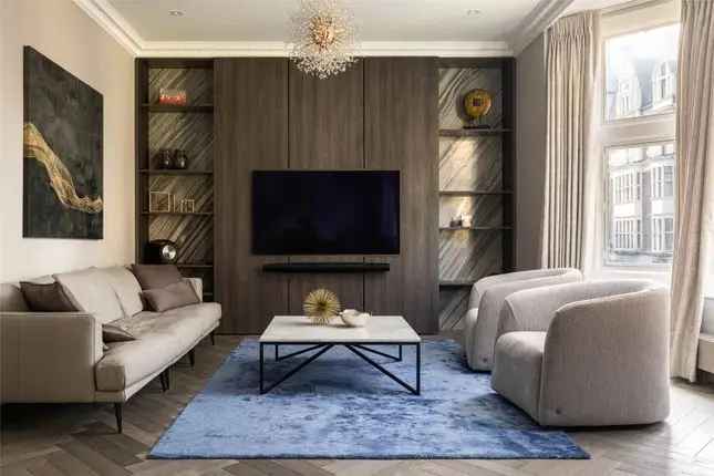Spacious 3-Bedroom Flat in Marylebone near Regent's Park