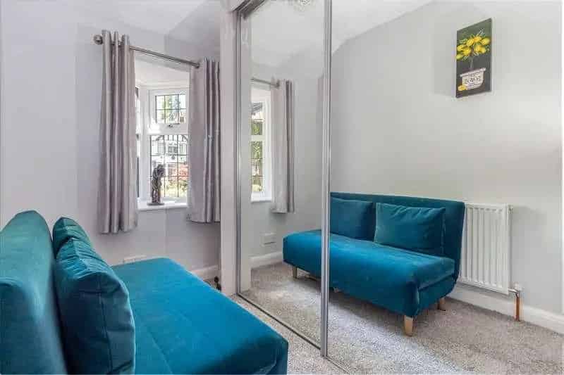 3 Bed House for Sale Near Northfield Train Station
