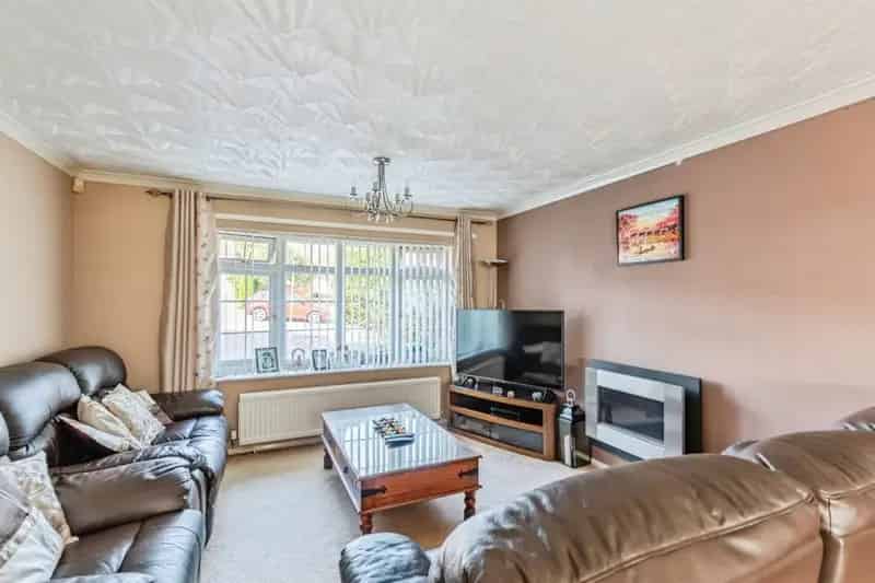 Four Bedroom Detached House Redhill Grange
