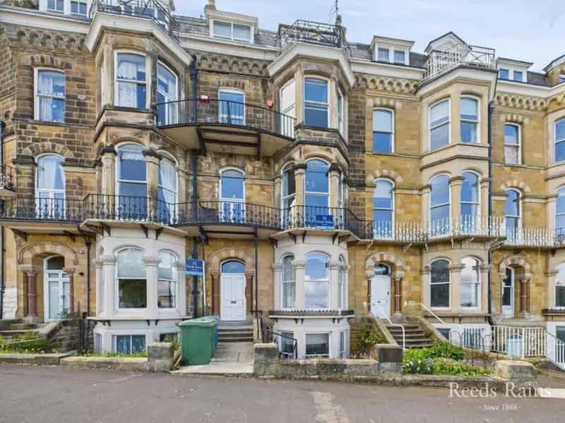 3 bedroom  Flat for sale, Scarborough, North Yorkshire, YO11