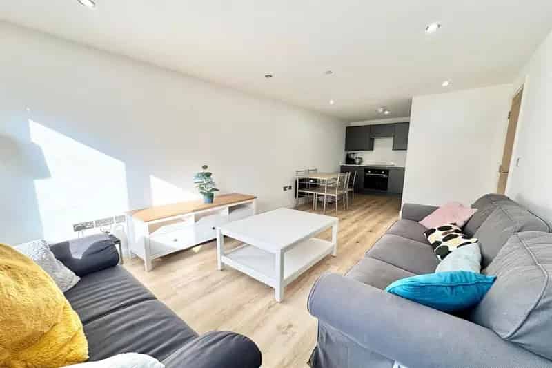 2 Bedroom Apartment to Rent