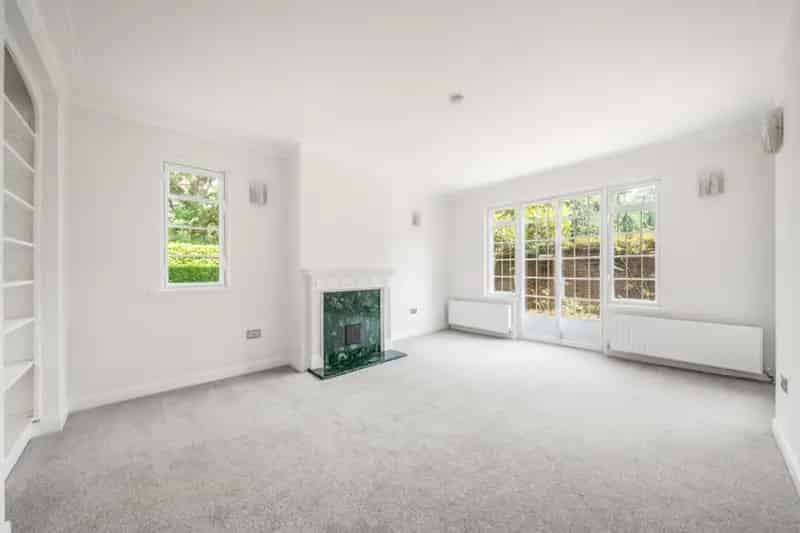 3 Bedroom Flat To Rent