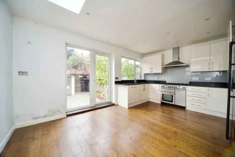 1930s 3-Bedroom House Tottenham South Facing Garden