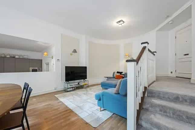 2 Bed Flat for Sale Mansfield Street Marylebone London